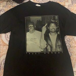 Biggie Tupac trust nobody shirt